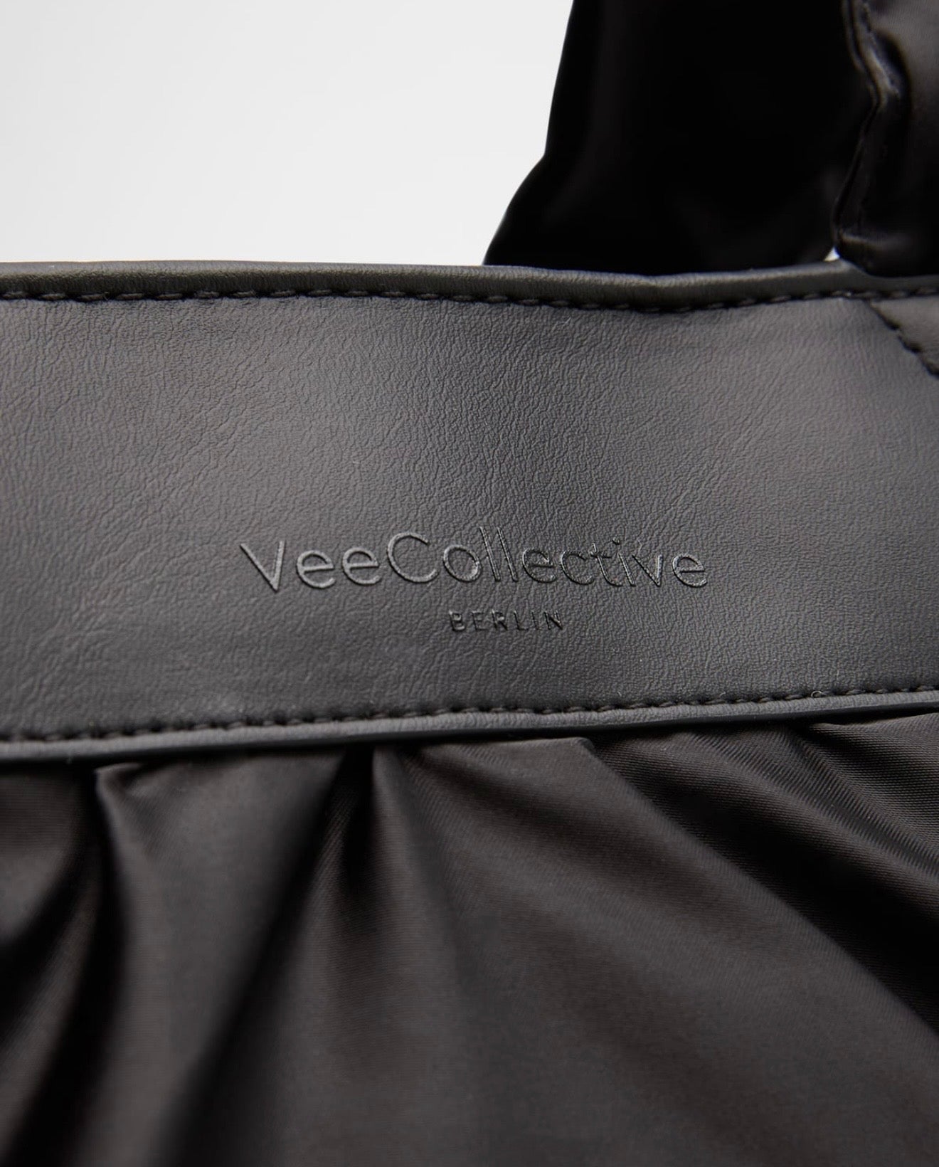 VeeCollective Caba Medium Nylon Tote Bag