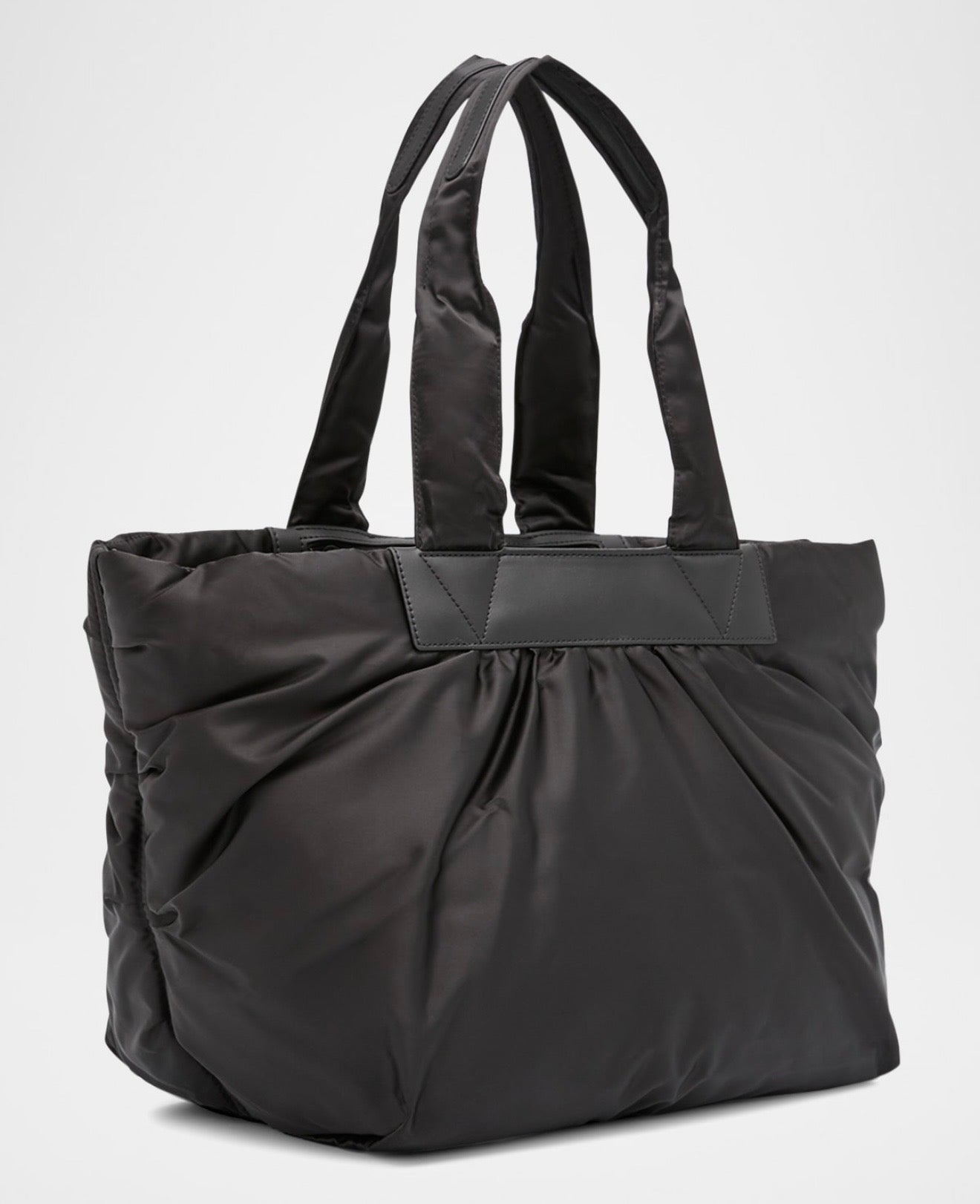VeeCollective Caba Medium Nylon Tote Bag